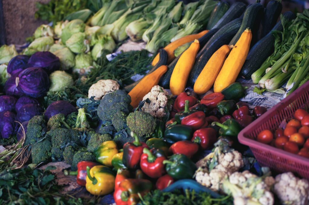 produkty lokalne, zdrowe odżywianie, warzywa, żywność ekologiczna